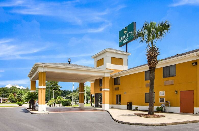 Hotel Quality Inn Saraland