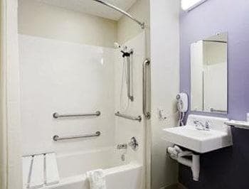 Hotel Microtel Inn & Suites By Wyndham Saraland
