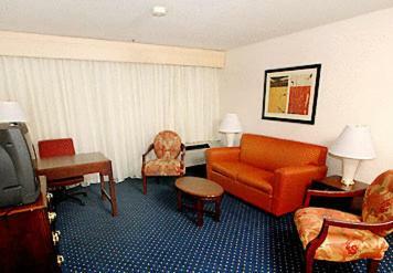 Hotel Courtyard Beckley