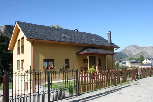 Agroturismo El Aposento De Babia
