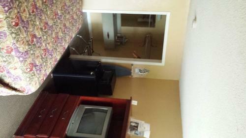 Sunbelt Lodge Motel