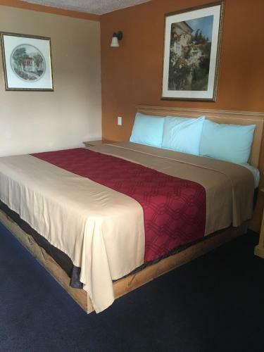 Hotel Budget Inn & Suites