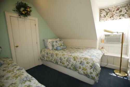 Parsonage Inn Bed And Breakfast