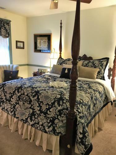 Parsonage Inn Bed And Breakfast
