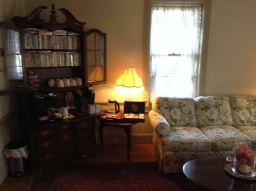 Parsonage Inn Bed And Breakfast