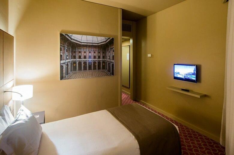 Hotel Dom Henrique - Downtown