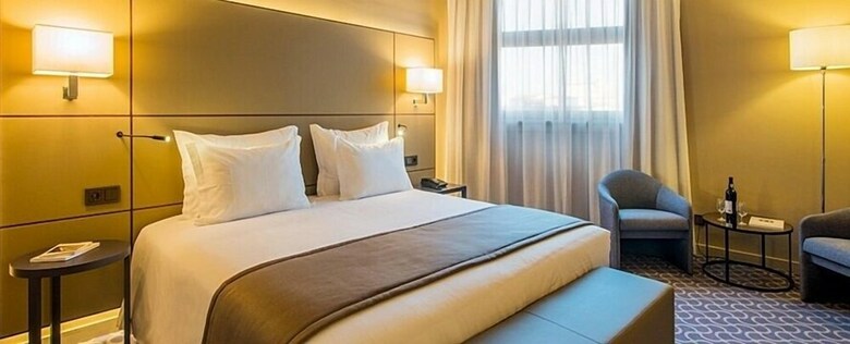 Hotel Dom Henrique - Downtown