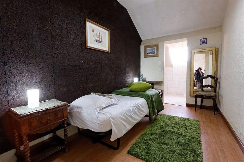 Hostal Guest House Alvares Cabral