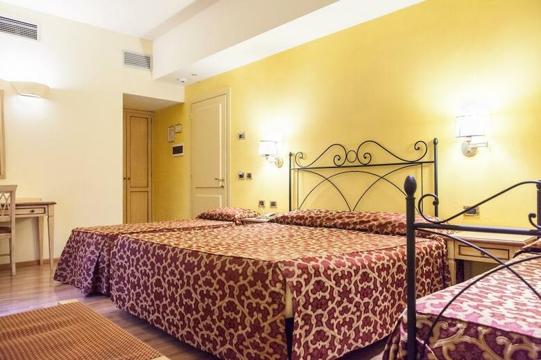 Hotel Benivieni