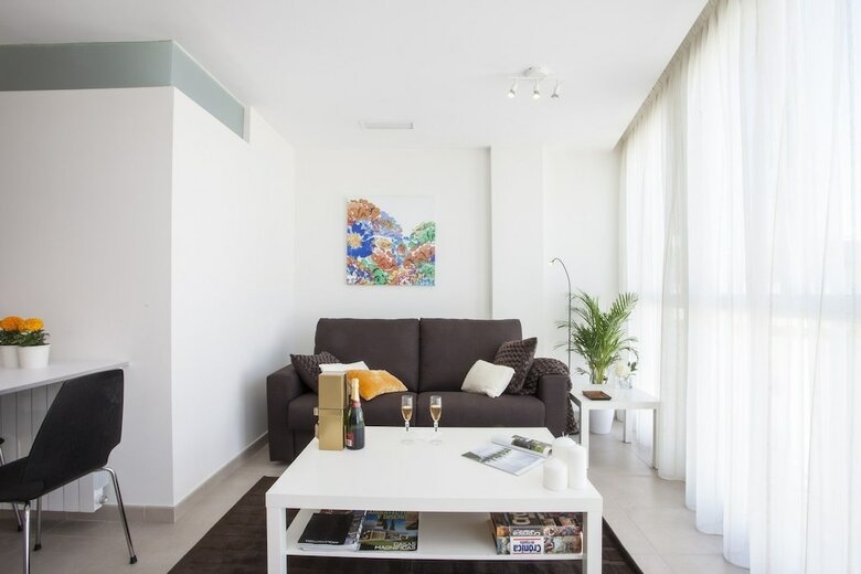 Apartamento Singularstays Mar44