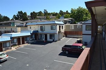 Hotel Hillside Lodge