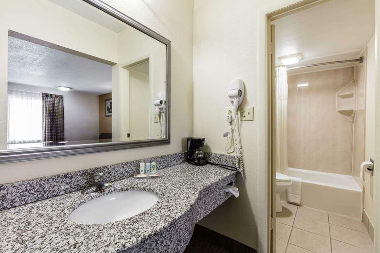 Hotel Quality Inn Tullahoma