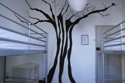 Albergue Lone Surfer Ericeira