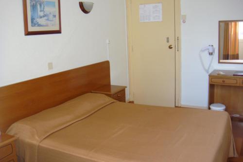 Hostal Bons Dias