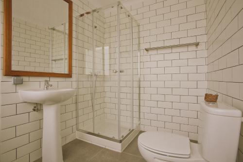 Hostal Amar Hostel & Suites