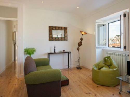 Traveling To Lisbon Chiado Apartments