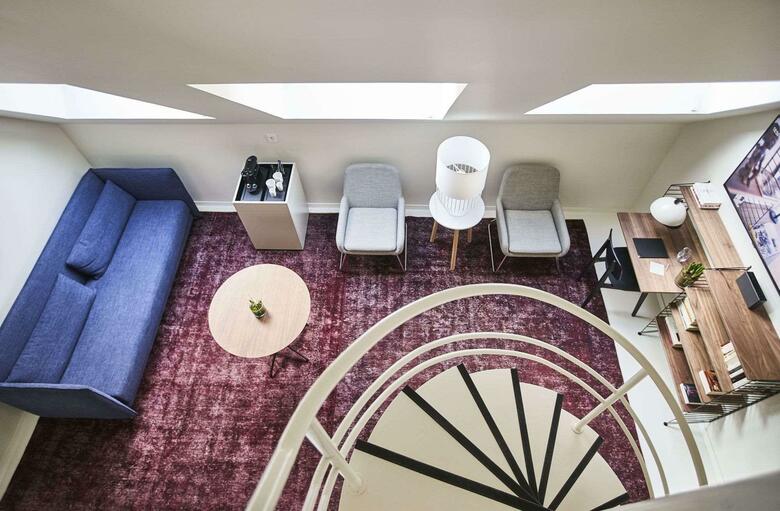 9hotel Sablon