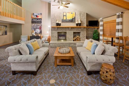 Hotel Americinn By Wyndham Clear Lake