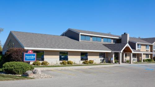 Hotel Americinn By Wyndham Clear Lake