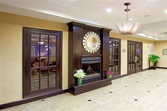 Holiday Inn Express Hotel & Suites Chestertown