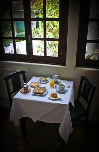Hostal Residencial Uniao