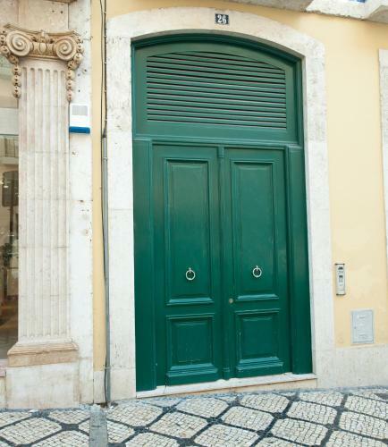 Chiado Apartments