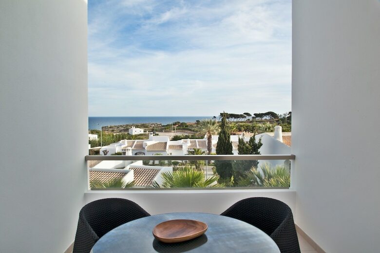 S�o Rafael Villas, Apartments & Guesthouse