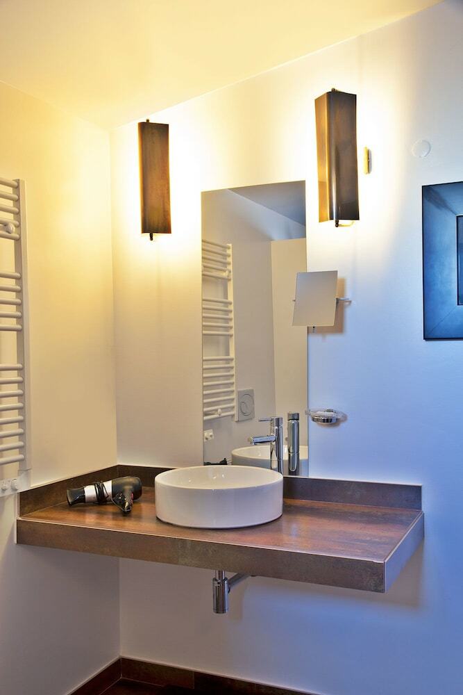 S�o Rafael Villas, Apartments & Guesthouse