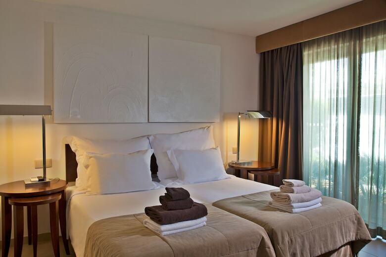 S�o Rafael Villas, Apartments & Guesthouse