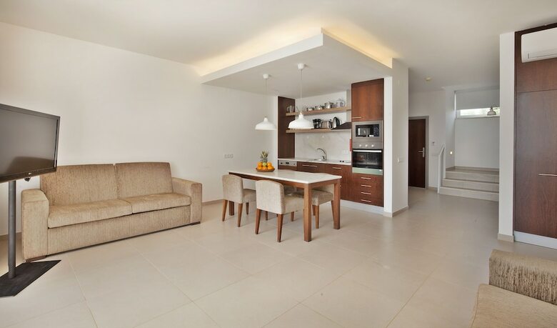 S�o Rafael Villas, Apartments & Guesthouse