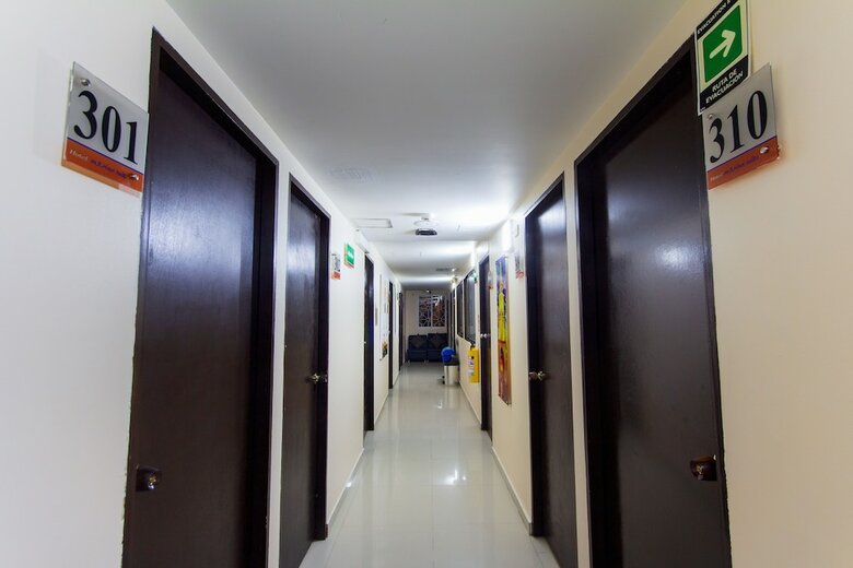 Hotel Marina Suites