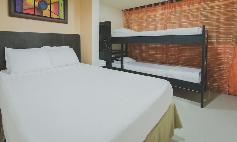 Hotel Marina Suites