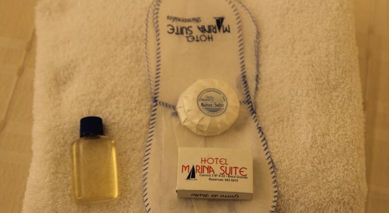 Hotel Marina Suites