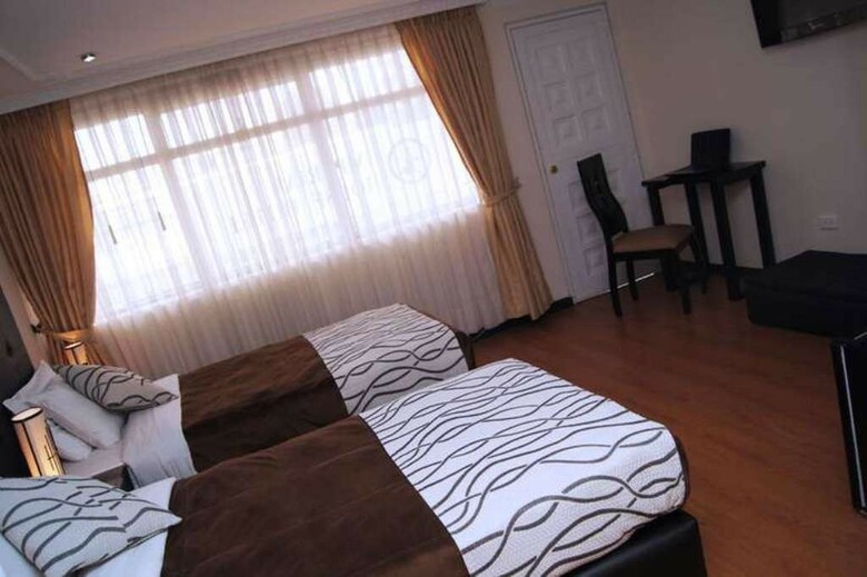 Hotel Imperial House