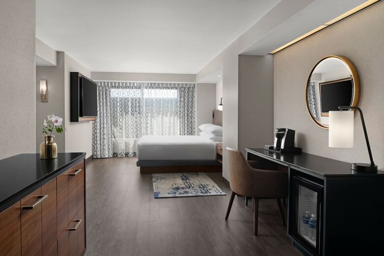 Hotel Hyatt Westlake Plaza
