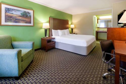 Hotel Days Inn By Wyndham Austintown