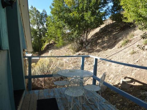 Sugarloaf Mountain Motel