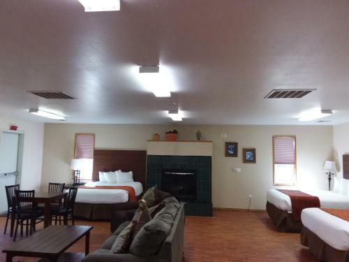 Hotel Nisqually Lodge