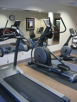 Holiday Inn Express Hotel & Suites Morehead City