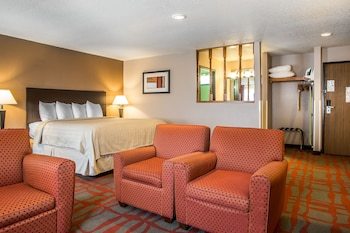 Hotel Quality Inn & Suites West Bend