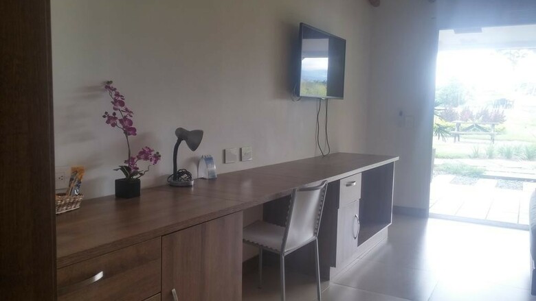 Hotel Campestre Los Lagos