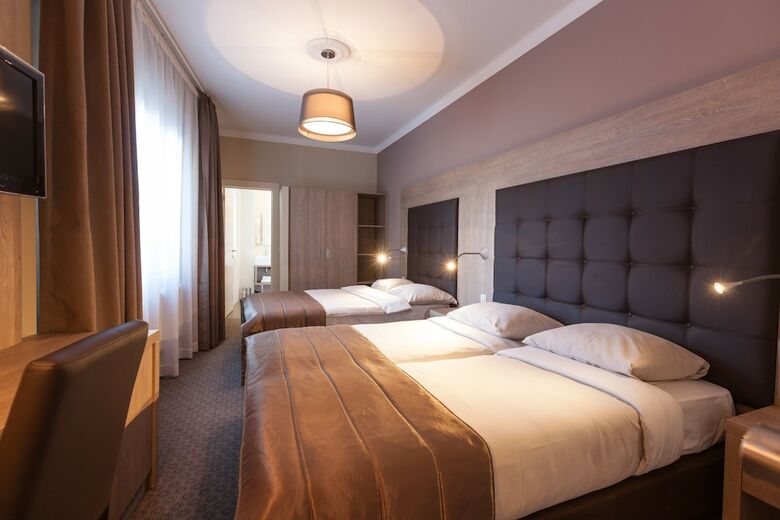 Hotel Villa Royale