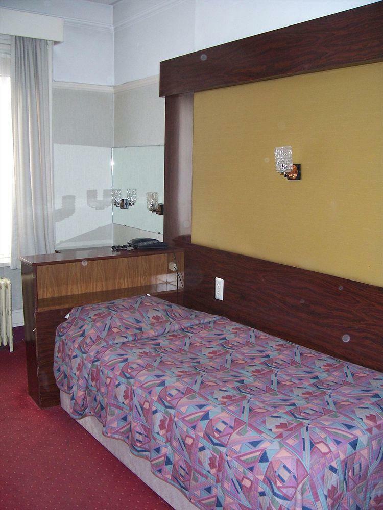 Hotel Manhattan