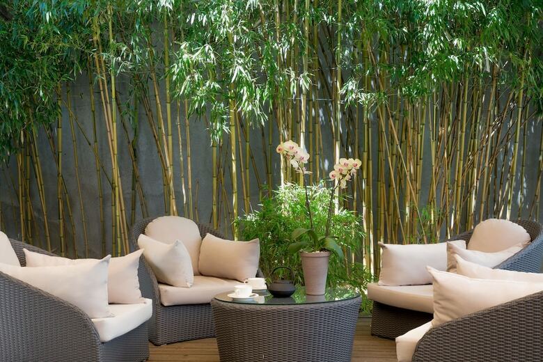 Hotel Jade Manotel