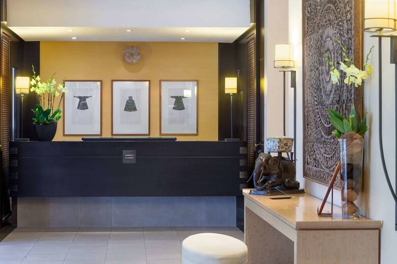 Hotel Jade Manotel