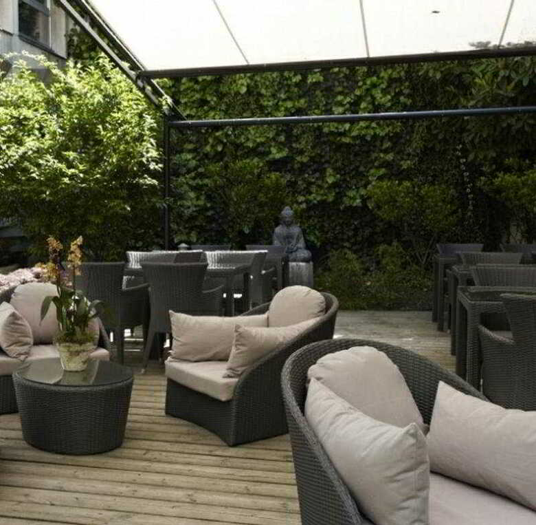 Hotel Jade Manotel