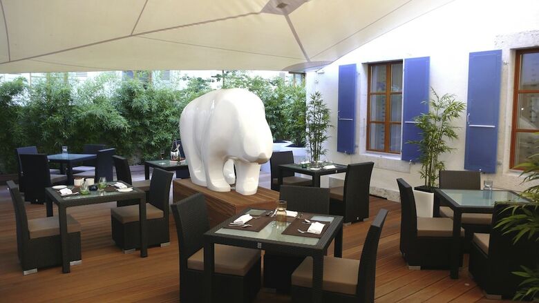 Hotel La Cour Des Augustins