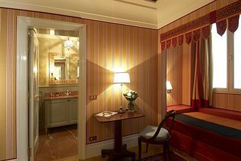 Bed & Breakfast Antica Torre Di Via Tornabuoni 1