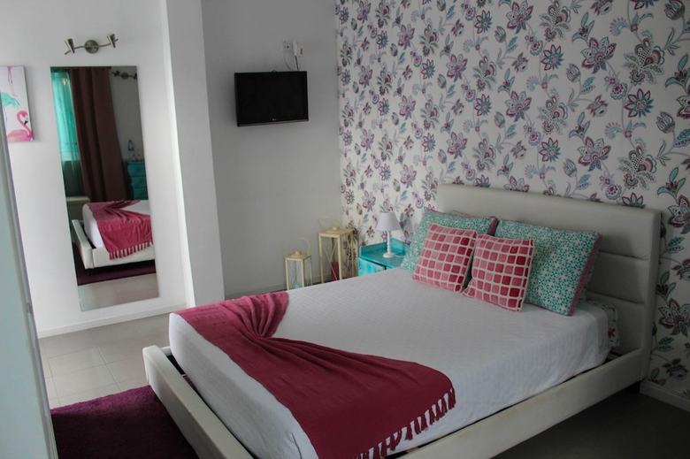Hostal Vintage Place - Azorean Guest House