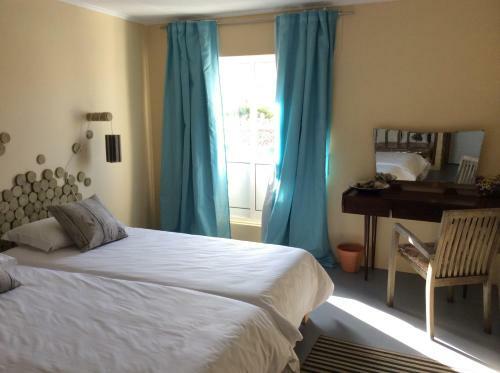 Marina Lounge Hostel